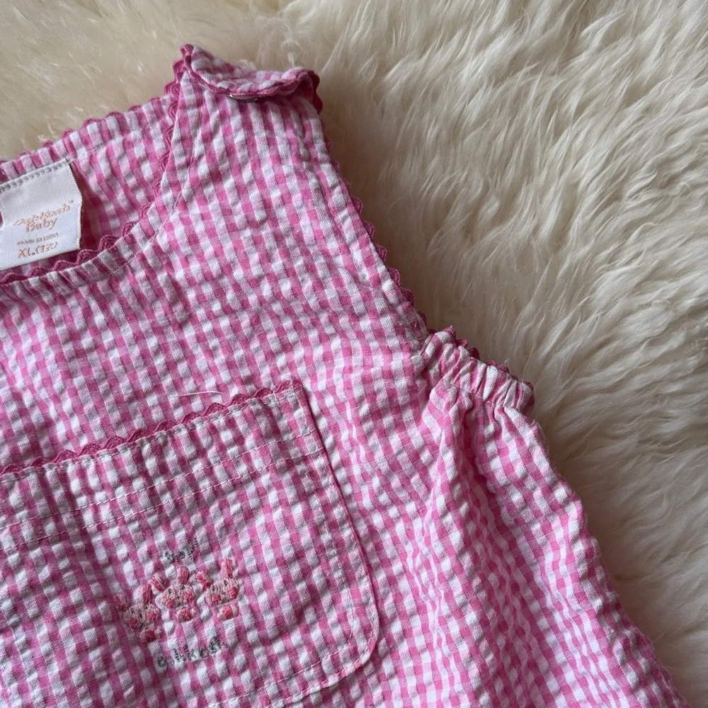 OshKosh B'gosh Pink Gingham Baby Romper size XL (12months)